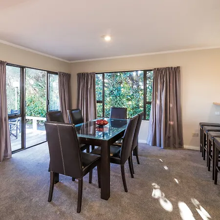 Accent On Taupo Motor Lodge-2