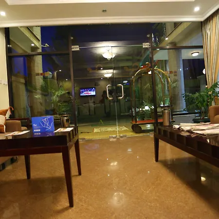 Caravan Hotel-3