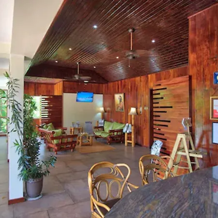 Hibiscus Lodge Hotel-2