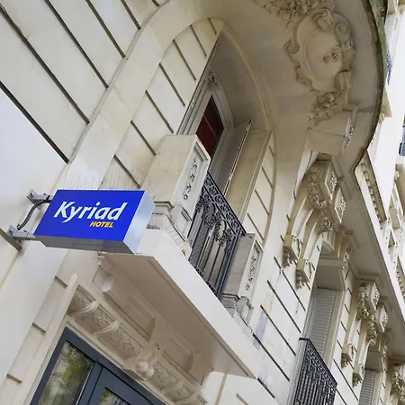 Kyriad Paris 18 - Porte de Clignancourt - Montmartre-3