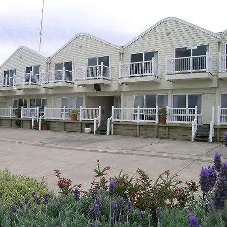 A Great Ocean View Motel-2