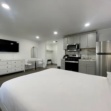 Budget Inn-2