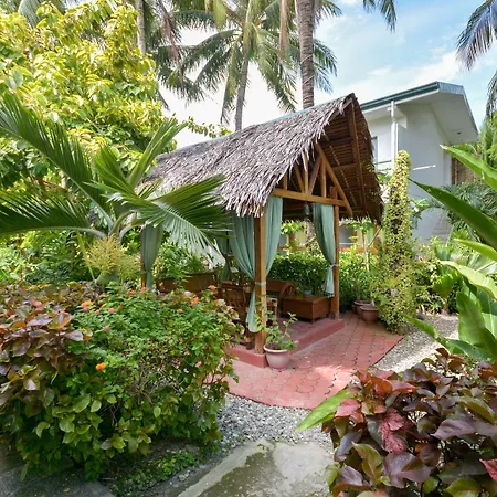 Reddoorz Plus @ Secret Garden Boracay-3