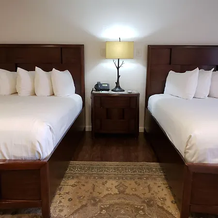 Iron Horse Inn-2