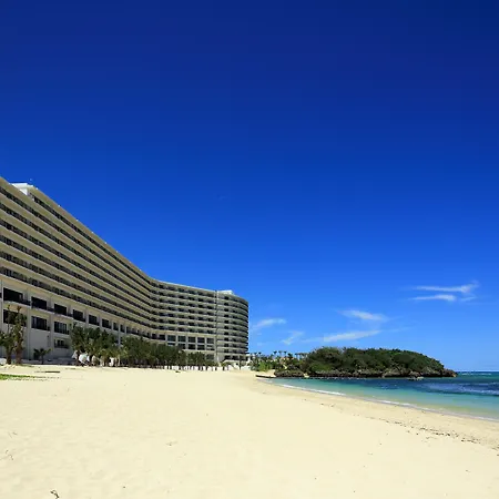 Hotel Monterey Okinawa Spa & Resort-3