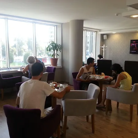 Walk In Hotel-3