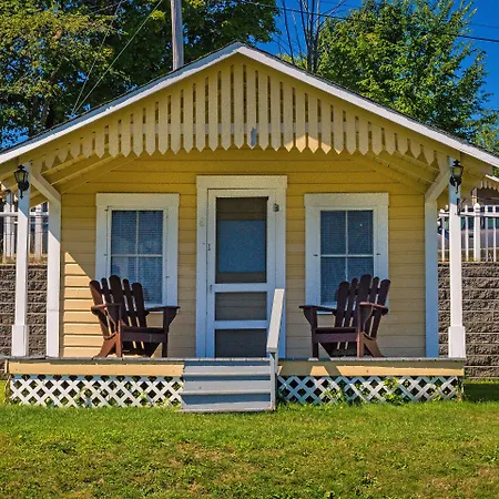 Half Moon Motel & Cottages-3