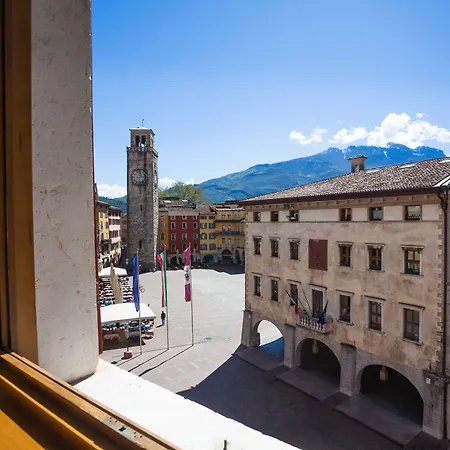Hotel Portici - Romantik & Wellness-3