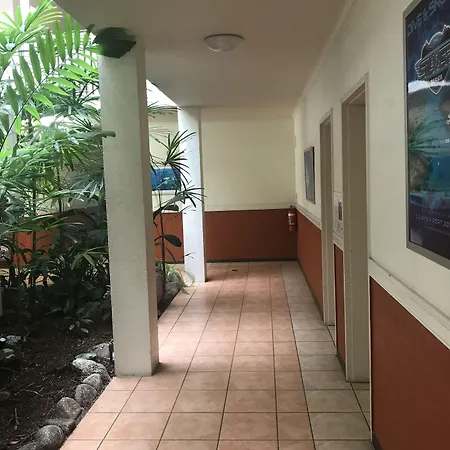 Port Douglas Palm Villas-3