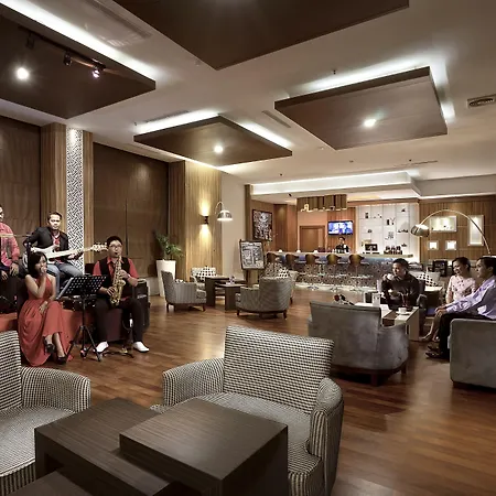 Cavinton Hotel Yogyakarta by Tritama Hospitality-3