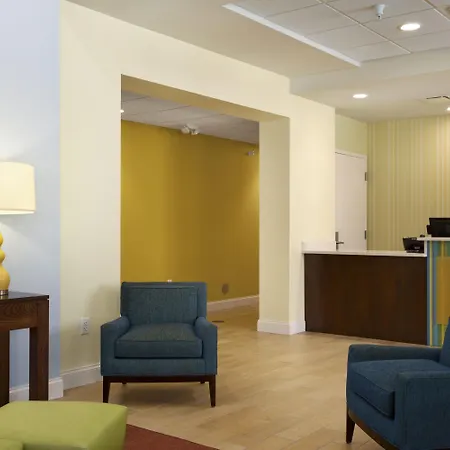 Days Inn & Suites By Wyndham Caldwell-3