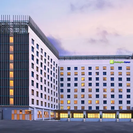 Holiday Inn Express Jakarta Pluit Citygate By Ihg-2
