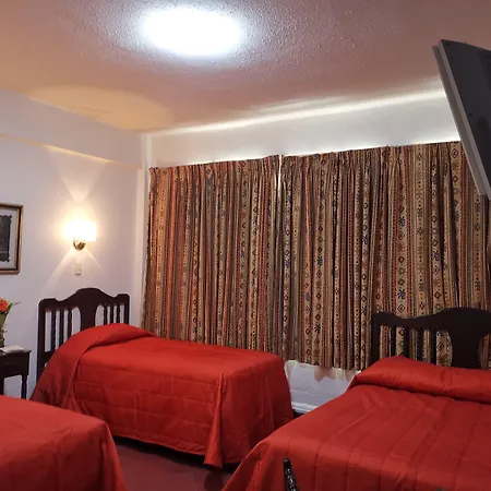 Hotel 5a Avenida-2