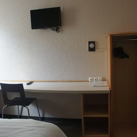 Hôtel D'Anjou-2