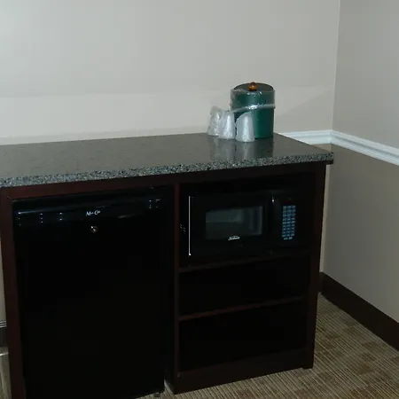 Belvedere Inn Schenectady - Albany-3