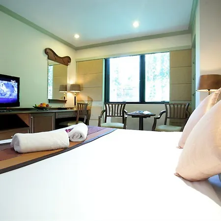 Majestic Suites Hotel-2