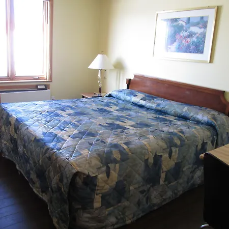 Cedar Springs Motel-2