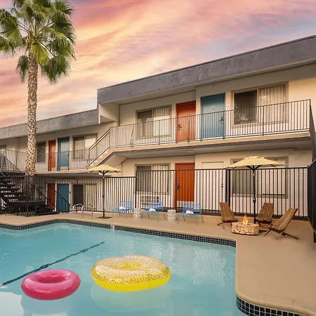 The Sojourn Los Angeles - Sherman Oaks-2
