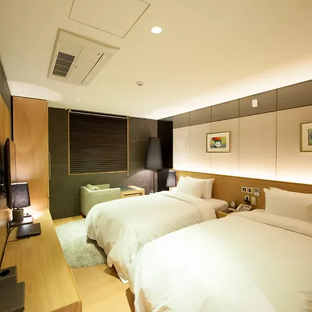 Rian Hotel-2