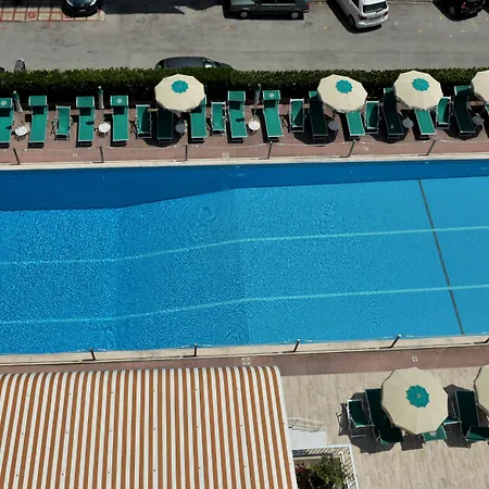 Hotel Pietra Di Luna-3