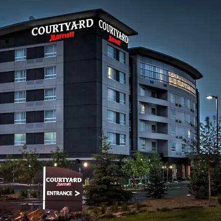 Courtyard By Marriott Winnipeg Airport-3