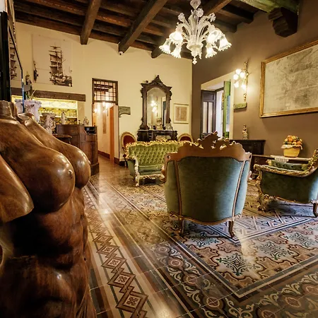 Hotel Henry'S House-3