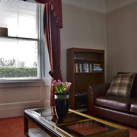 Queensberry House-3