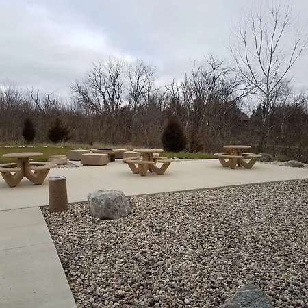 Okoboji Inn & Suites-3