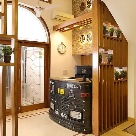 Ahuja Residency Dlf Phase 2-2