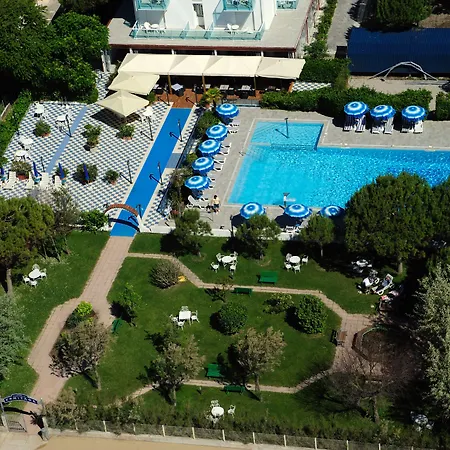 Park Hotel Ermitage Resort&Spa-3