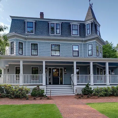 The Inn At Hastings Park, Relais & Chateaux-3