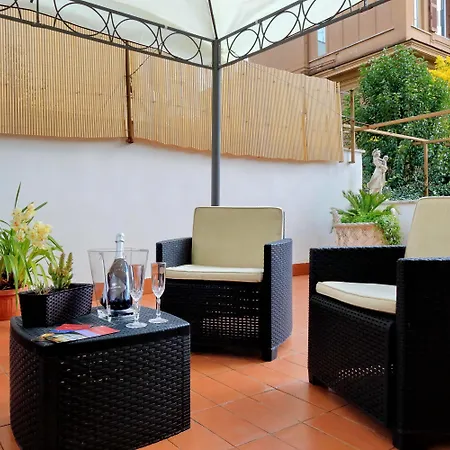 I Pini Di Roma - Rooms & Suites-2