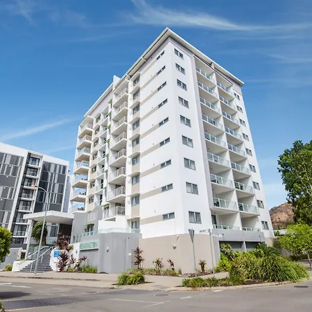 Central Kensington Apartments-3