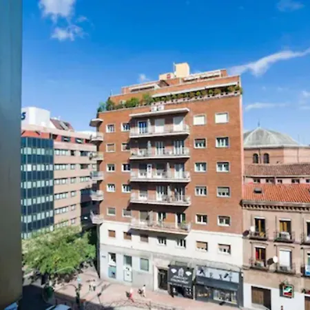 Boutique Urban Madrid Serrano-2