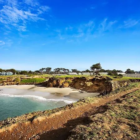 Surf And Sand Lodge-3