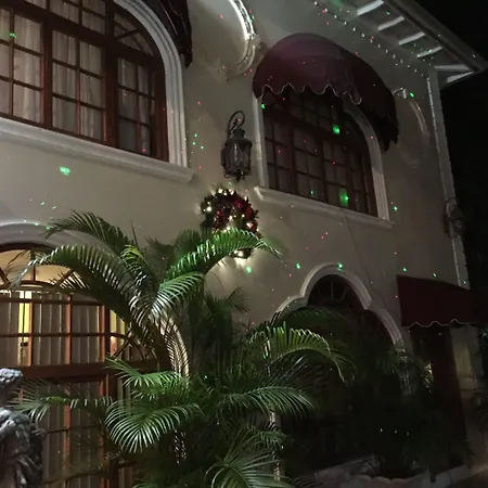 Rayon Hotel-2