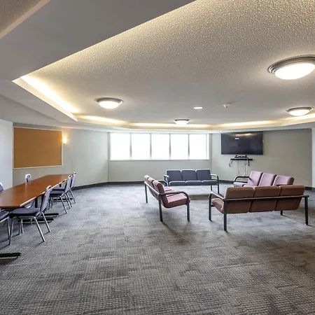Residence & Conference Centre- Barrie-2