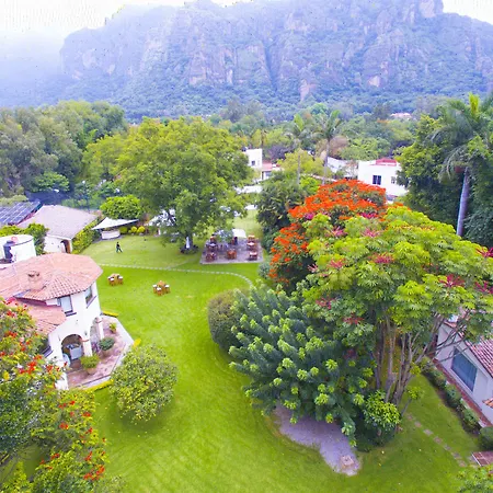 Casa Bugambilia, Un Pequeno Hotel En Tepoztlan-2
