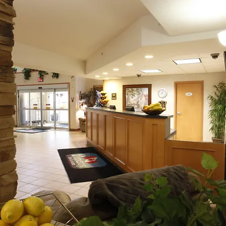 Pomeroy Inn & Suites Fort St. John-2