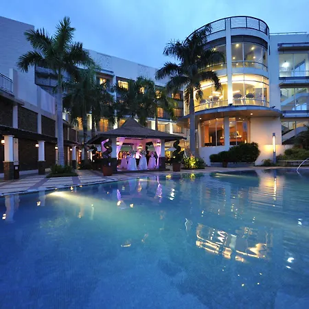 The Avenue Plaza Hotel-3