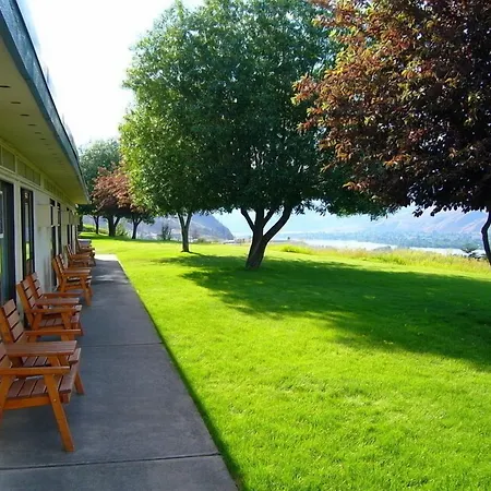 Hospitality Inn-2