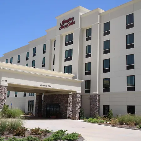 Hampton Inn & Suites Gulfport-3