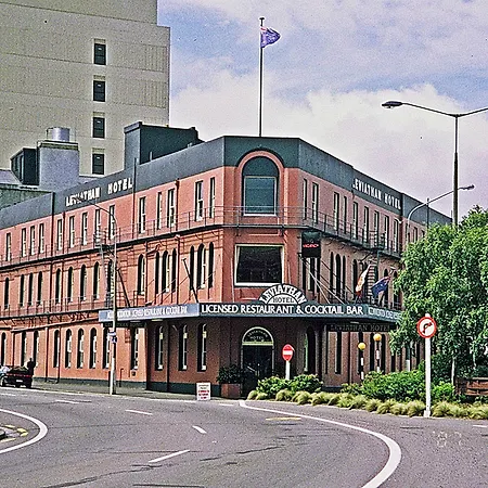 Leviathan Hotel-3