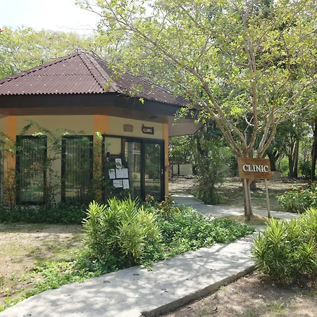 Dos Palmas Island Resort And Spa-2
