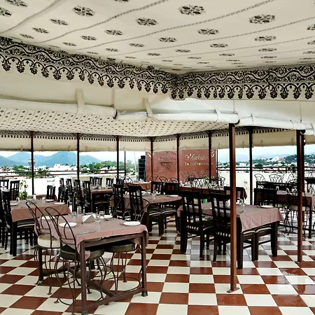 Hotel Royal Pratap Niwas-3