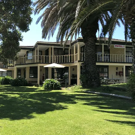 Half Moon Bay Motel-3