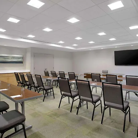 Home2 Suites By Hilton Omaha West-3