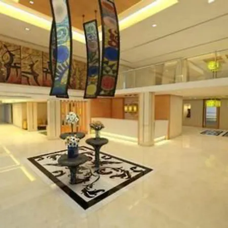 Lemon Tree Hotel Shimona Chennai-2