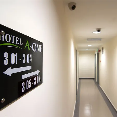 Hotel A-One-2