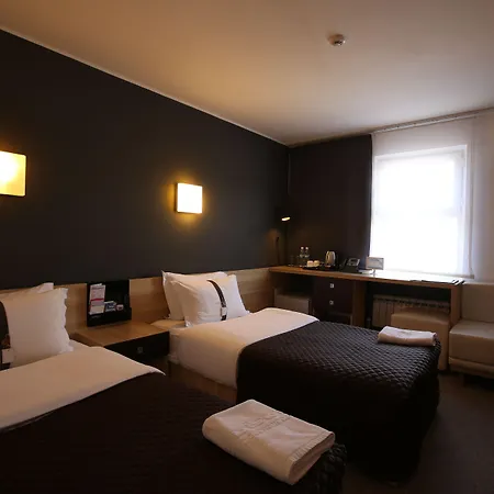 Futuro Hotel Bishkek-3